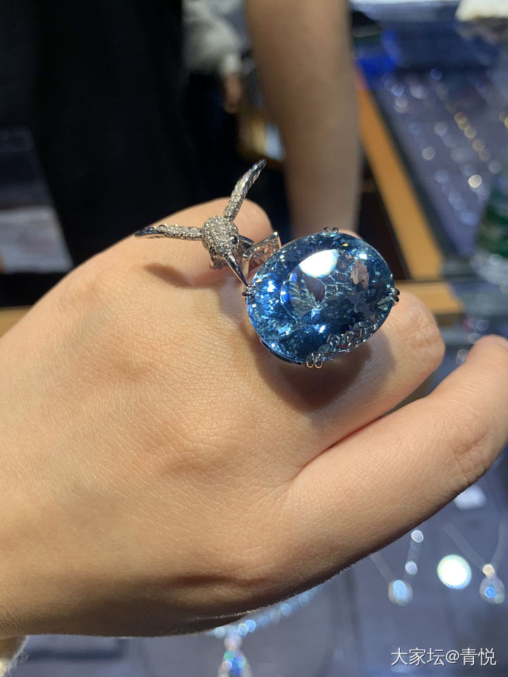 逛了一下午珠宝展，只看了一个厅_展会翡翠