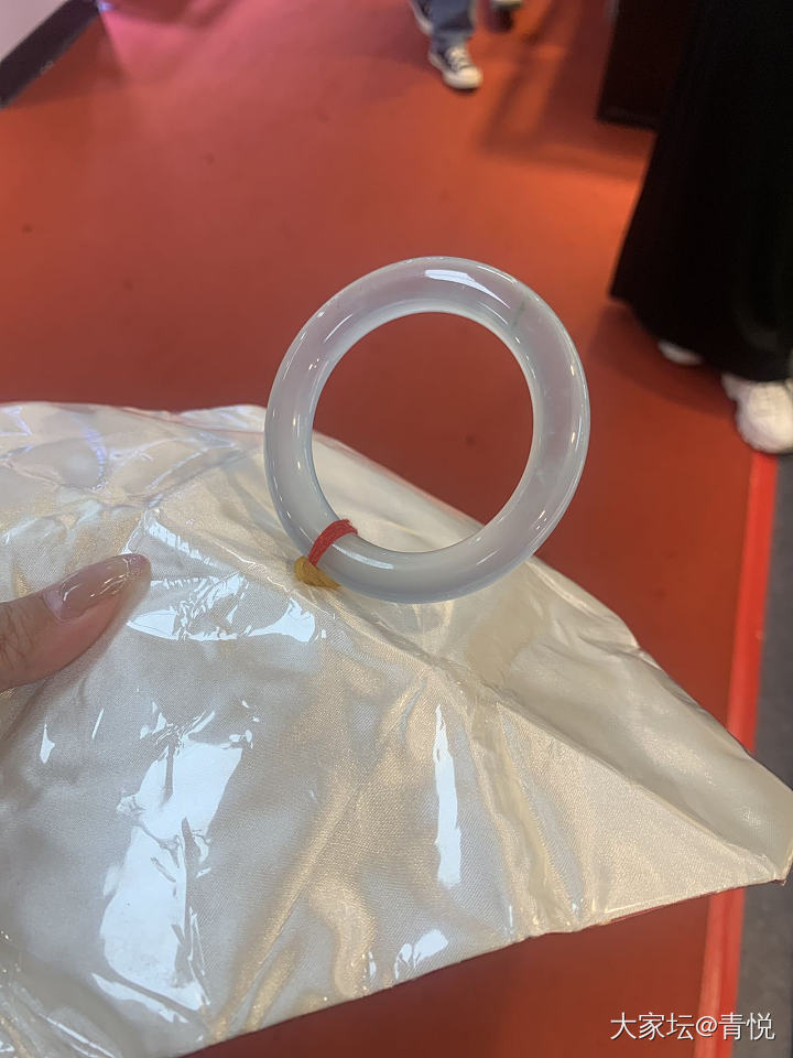 逛了一下午珠宝展，只看了一个厅_展会翡翠