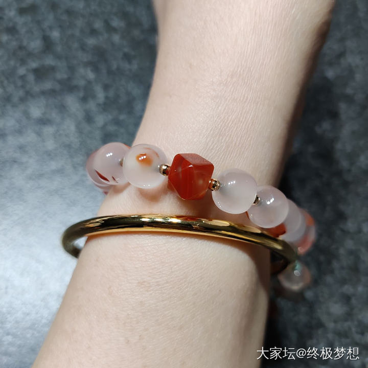 突击检查，看看你们的叠戴_碧玺金
