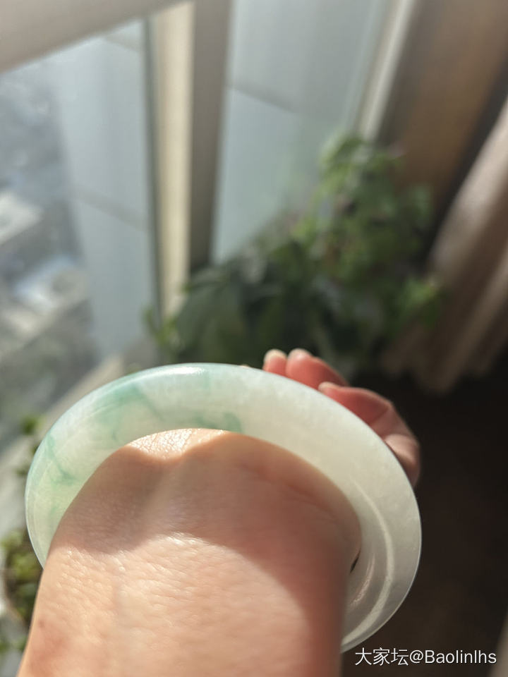 想看看姐妹们小万内的翠翠_翡翠