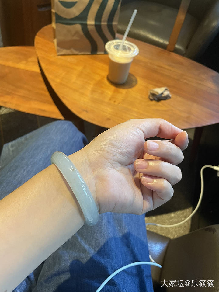 想看看姐妹们小万内的翠翠_翡翠