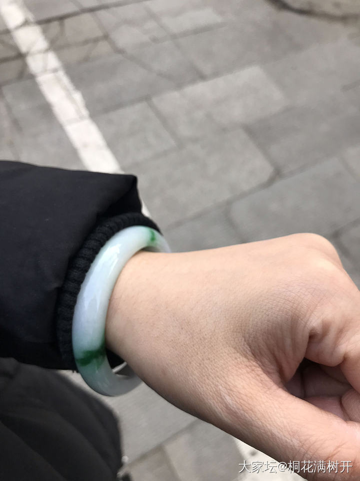 想看看姐妹们小万内的翠翠_翡翠