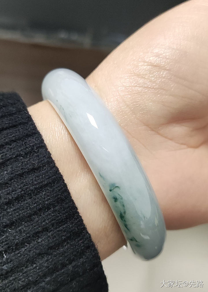 想看看姐妹们小万内的翠翠_翡翠