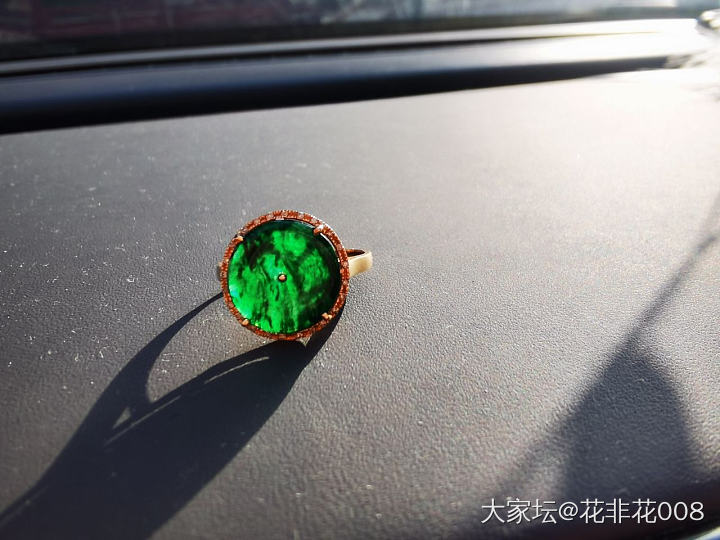 阳光随拍_和田玉翡翠
