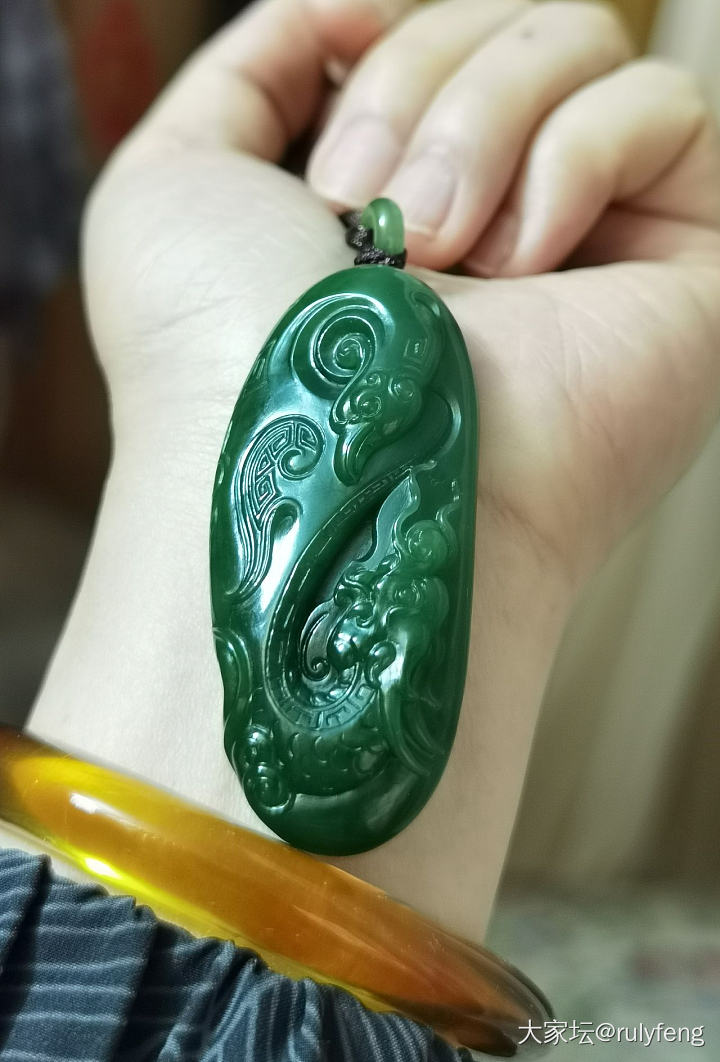 用它试试新学的华为拍照技巧😂_挂件碧玉