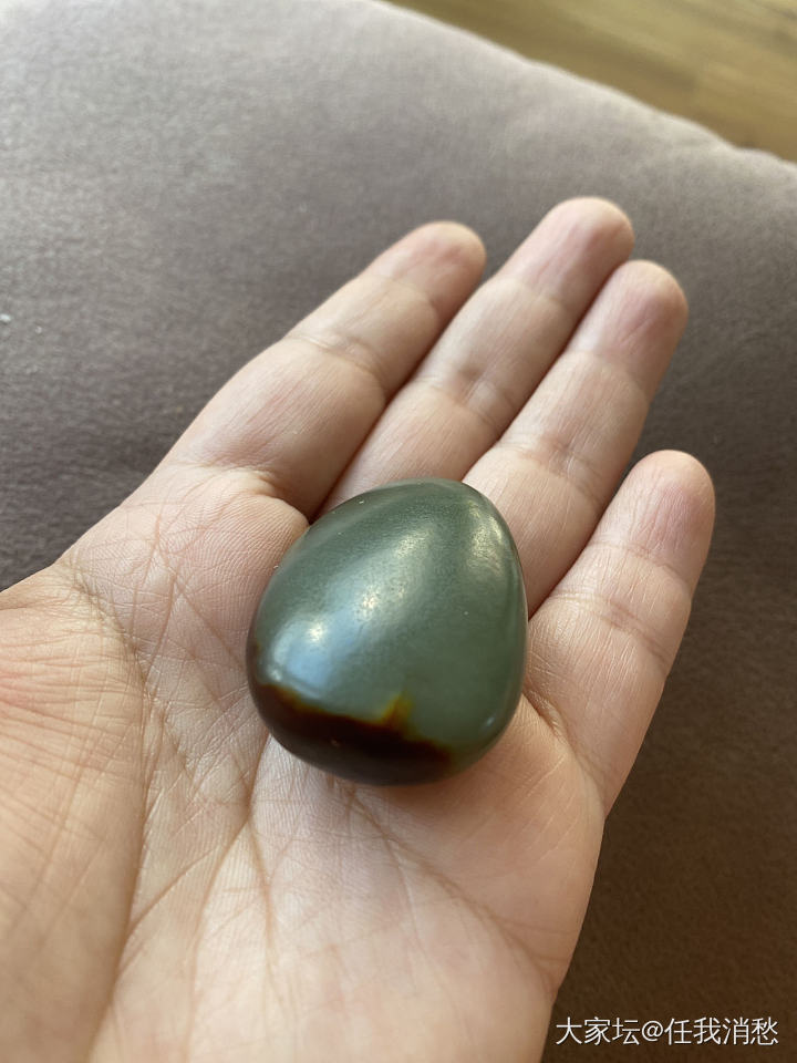 假皮？修形？_原石和田玉
