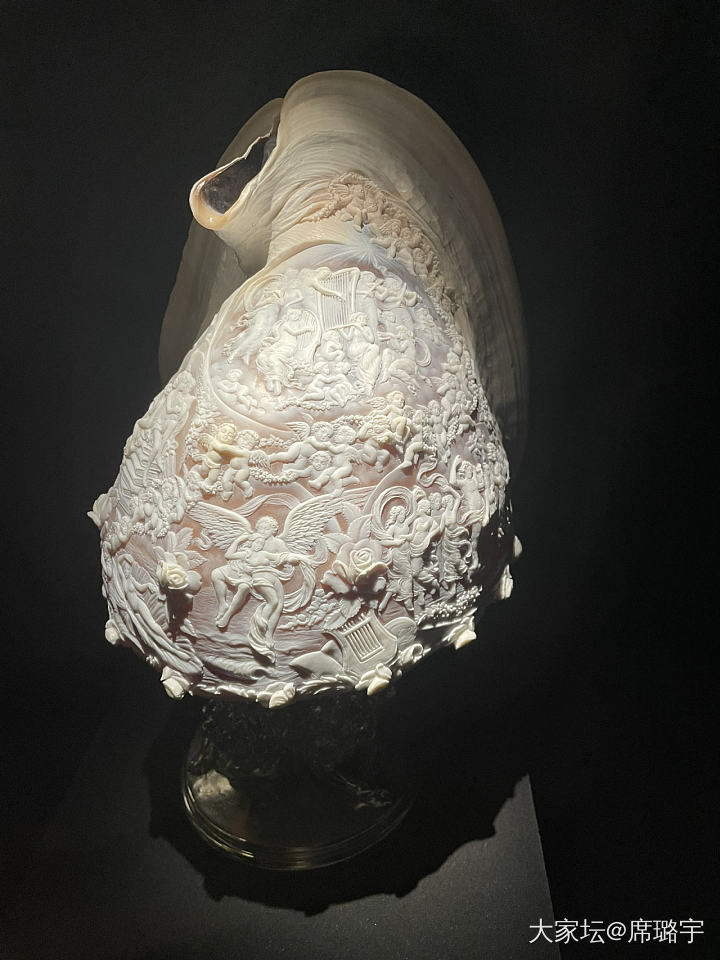 今天逛了珠宝展
从此开启贤者模式_展会名贵宝石