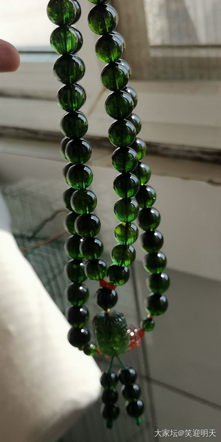 我的大碧玺简直太大了没法戴只能看着12的珠子175克了_碧玺