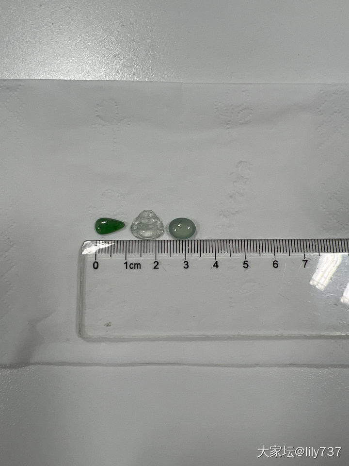 晴水蛋面_翡翠
