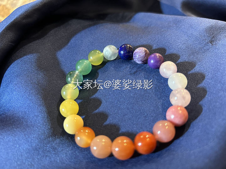 有没有集美知道哪里能买单颗水晶的呀？我想凑一串这样的。好清爽啊_水晶