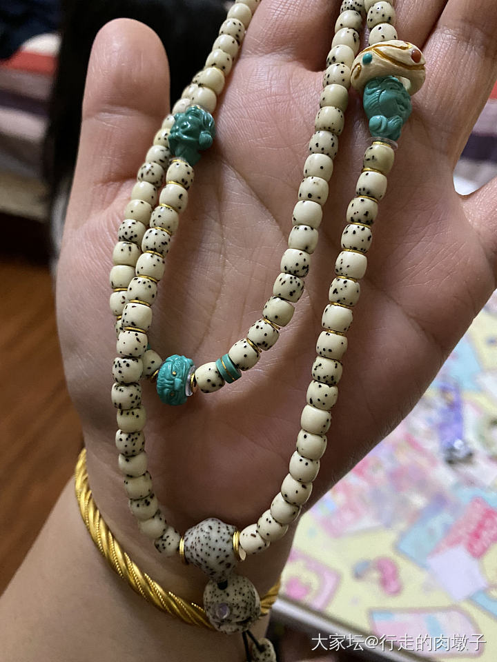 穿了个串星月石玉108_松石金菩提子