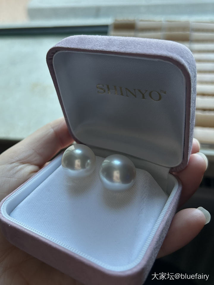 来来来 澳白做镜子 照照我的手_海水珍珠
