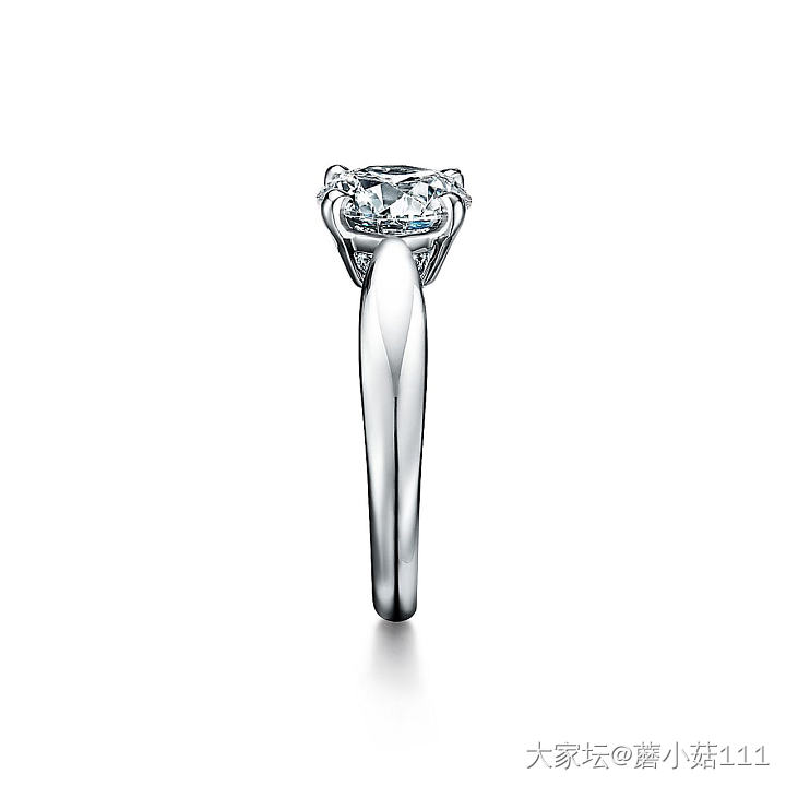 求教：Tiffany这款四爪和卡地亚1895的区别，40分钻石更适合哪一款？
图..._钻石