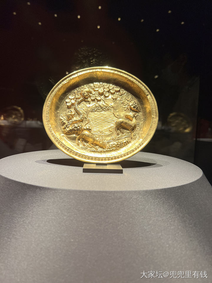 参观了金器展 真是坐着都开心_展会博物馆金