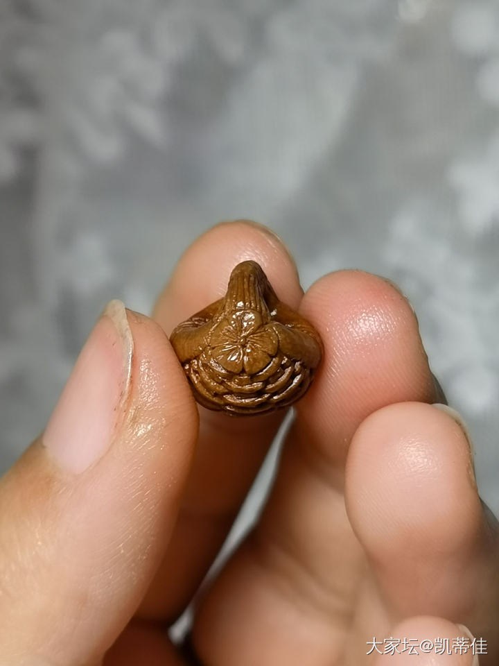 编织篮[阴险][阴险]

嗯！姐姐送我的当然要留下来咯[阴险]
​
​_文玩