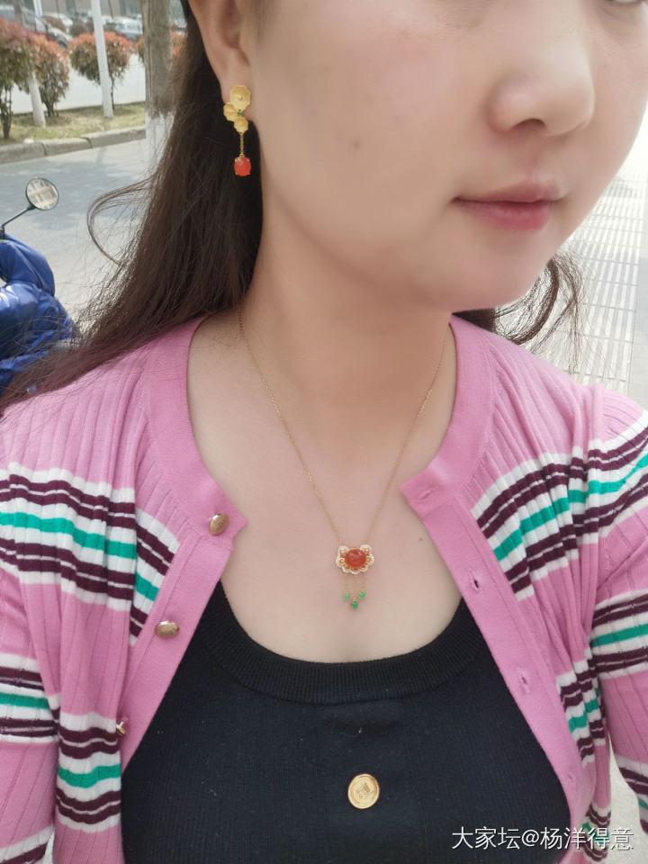 意外配套，真的好看啊！好看！_南红翡翠福利社