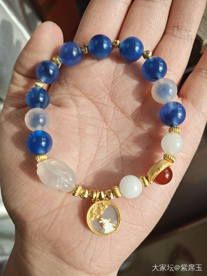 三条半糖珠手链_水晶