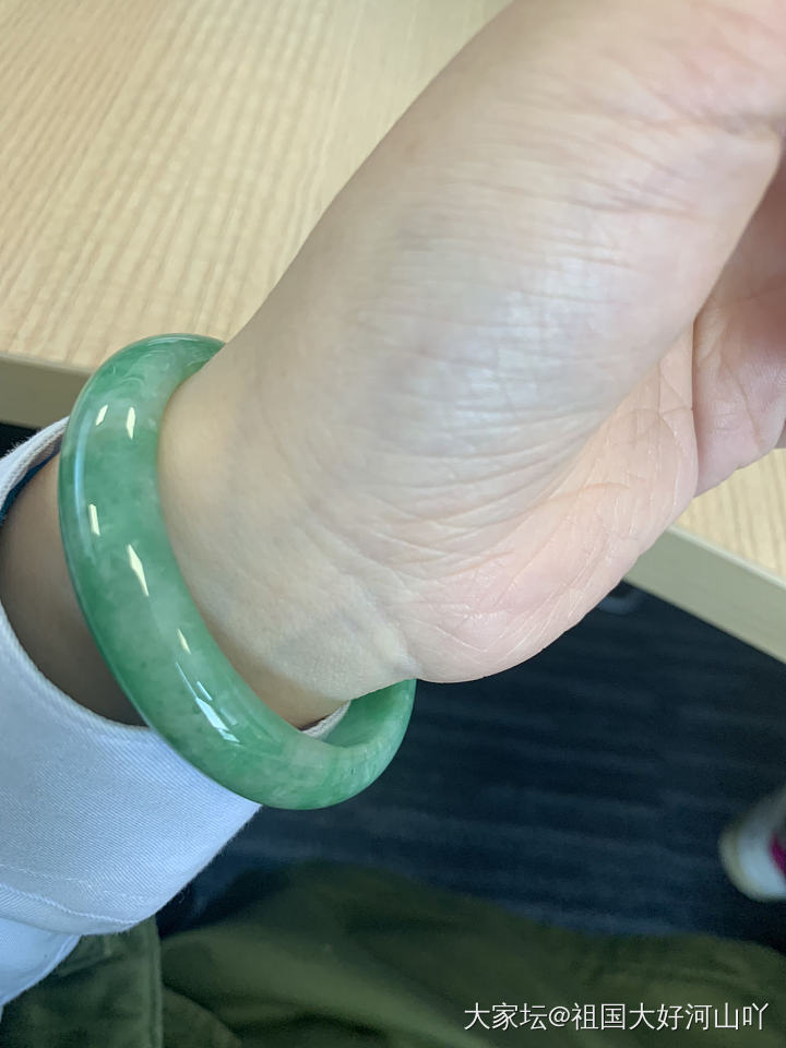 今天的左手戴什么？_碧玺银