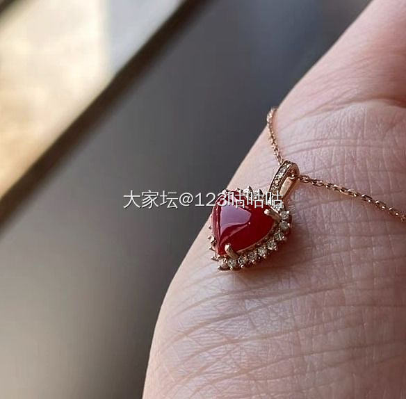 心口一点朱砂痣_吊坠珊瑚