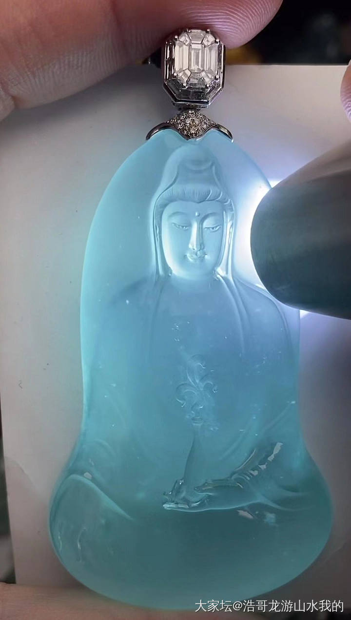大家有看这个直播间么？缅料冰蓝素衣观音，没想到开价280w_网店商家商户翡翠
