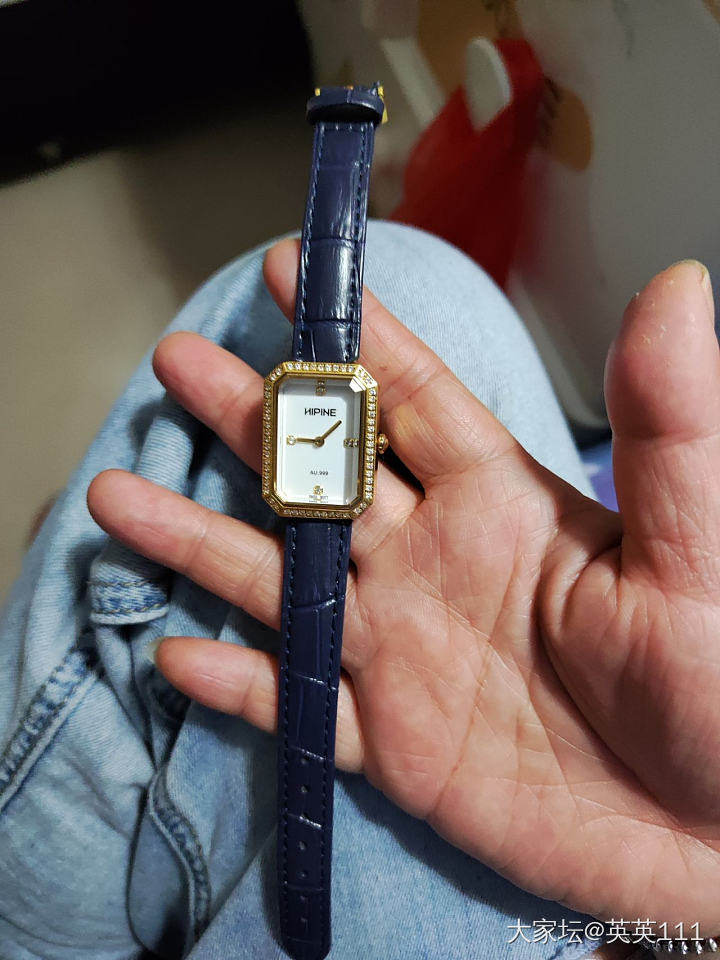 金表陪什么颜色的表带_手表
