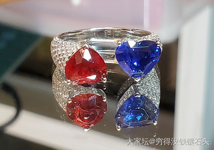 自古红蓝出CP❤️💙_戒指彩色宝石