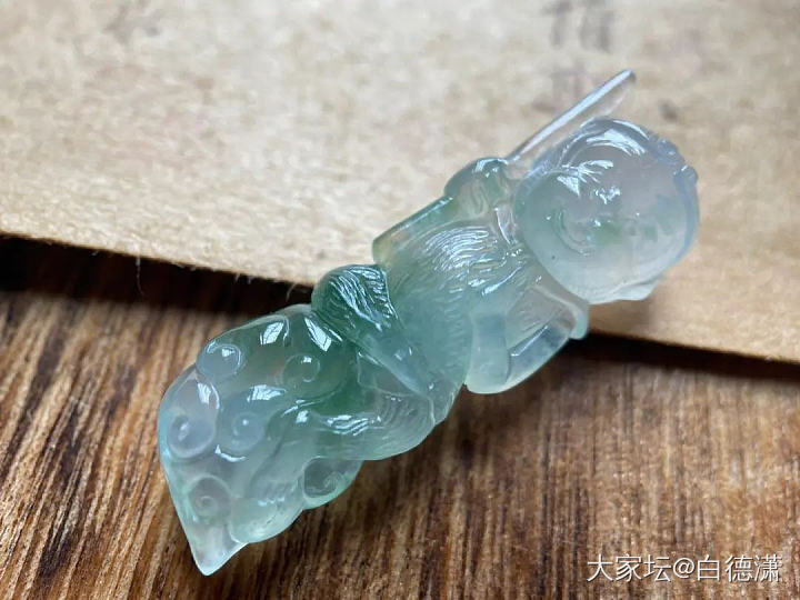 感谢大家给了我很多快乐和刺激，以后每一个月或者两个月有一次关于翡翠的神贴！