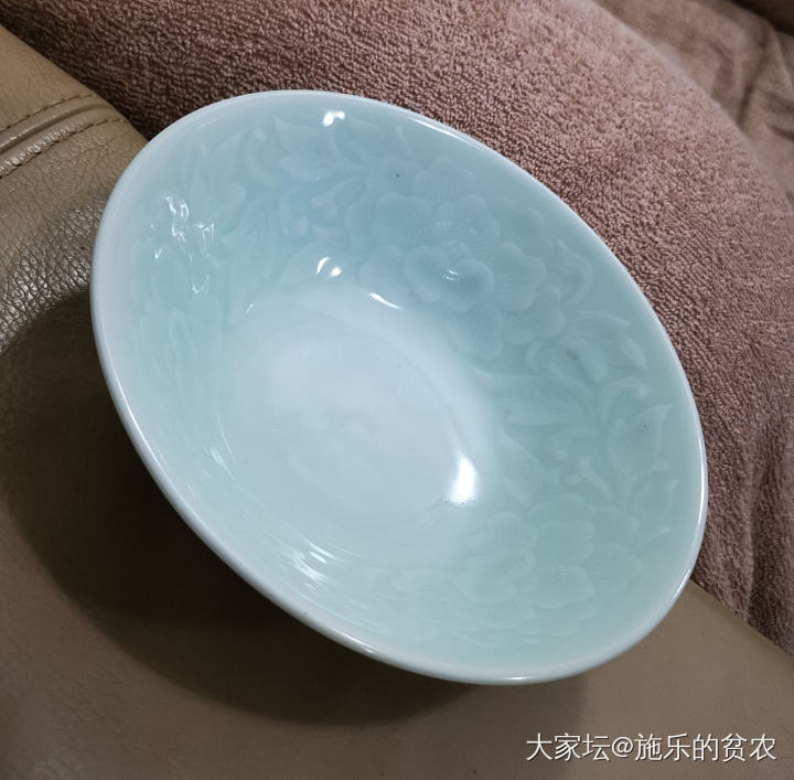 湖田影青釉枢府“王”字印花碗_陶瓷
