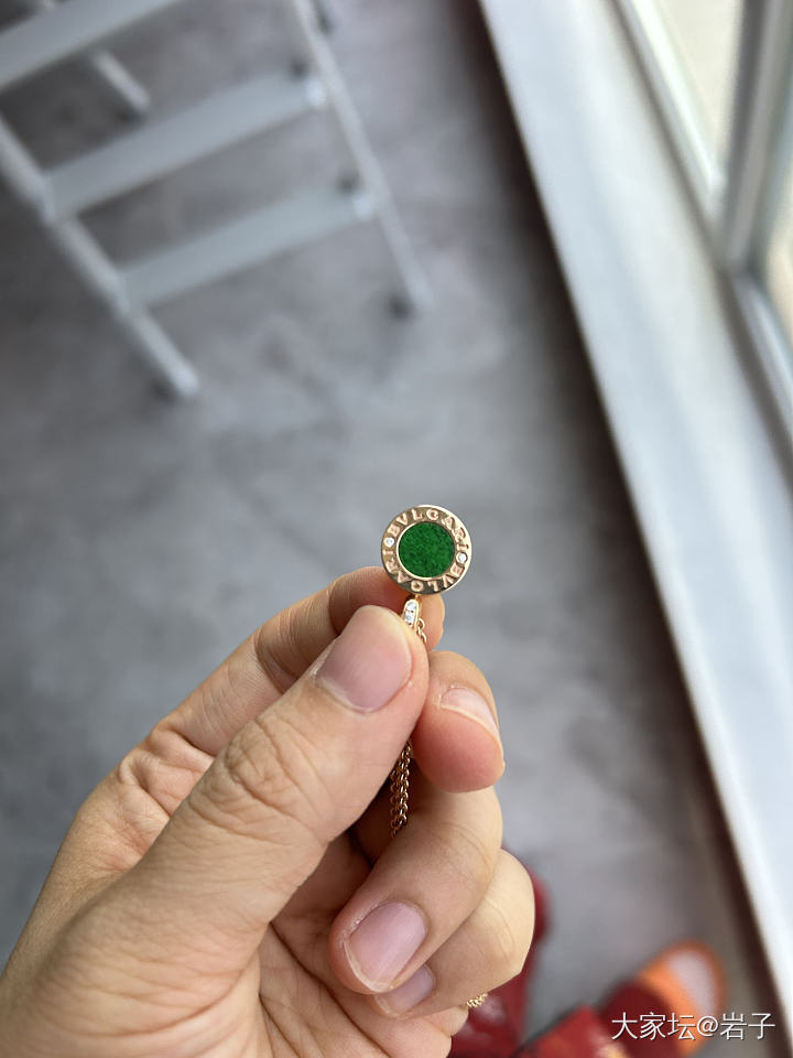 麻烦坛友们帮看下这个翡翠_宝格丽首饰翡翠