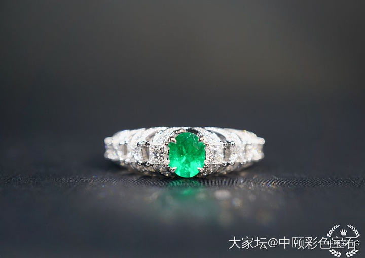 ##中颐天然赞比亚祖母绿戒指##  0.40ct_名贵宝石
