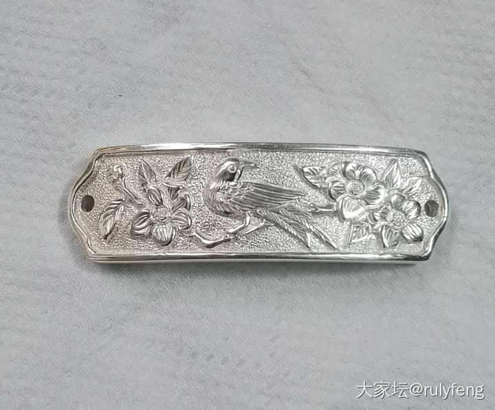 银饰的凛冽美😄_南红和田玉银