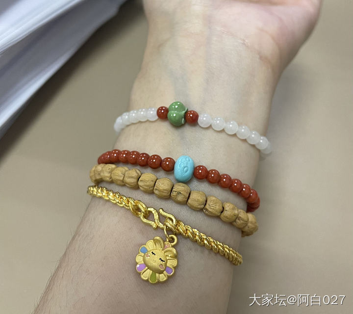 今天的左手_手饰