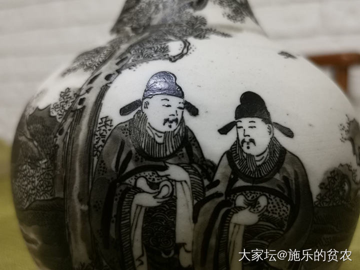 清乾隆，素胎黑彩球瓶_收藏