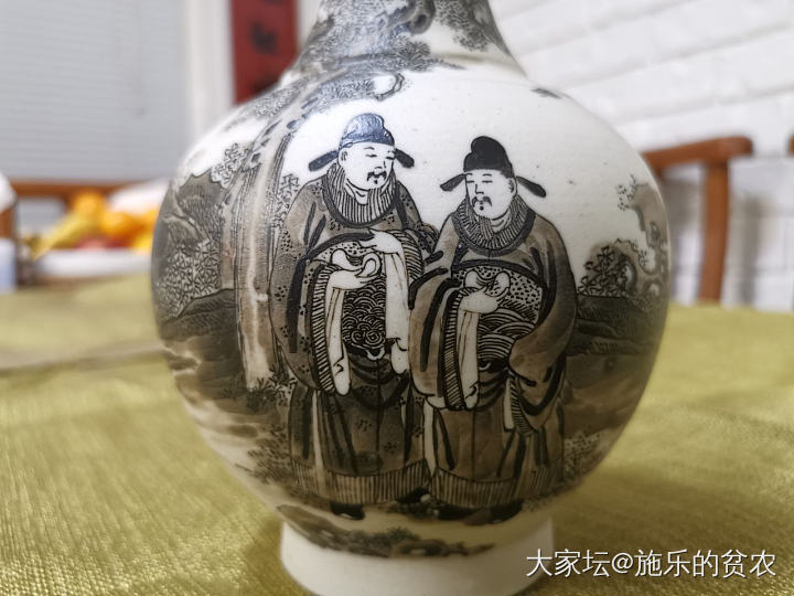 清乾隆，素胎黑彩球瓶_收藏