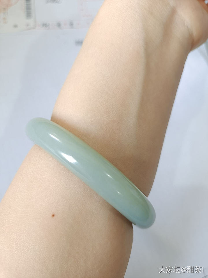 好像绿豆沙_手镯和田玉