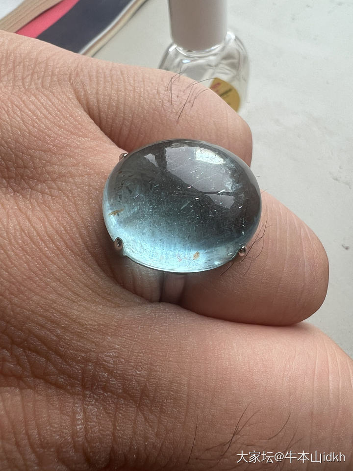 秀一下我的原矿海蓝宝戒指。无注胶，无染色，无酸洗🥹🥹🥹_戒指海蓝宝