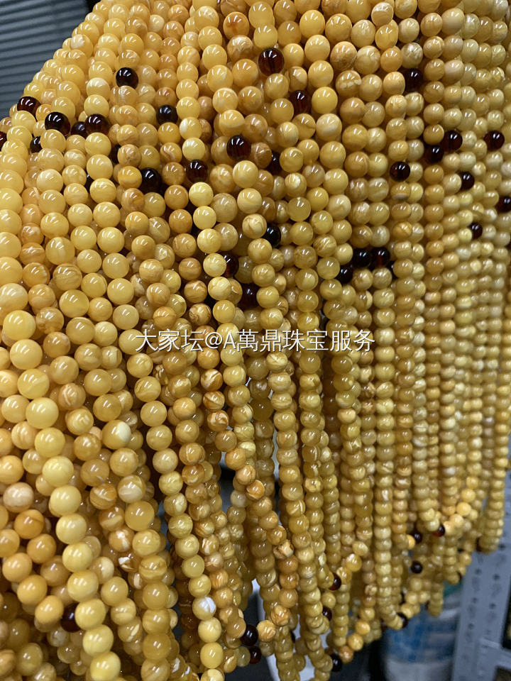 丹麦料的蜜蜡你见过吗_翡翠琥珀蜜蜡