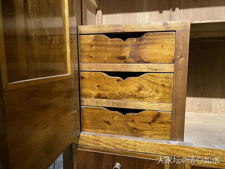 民国时期的老柜子修复后的效果_收藏