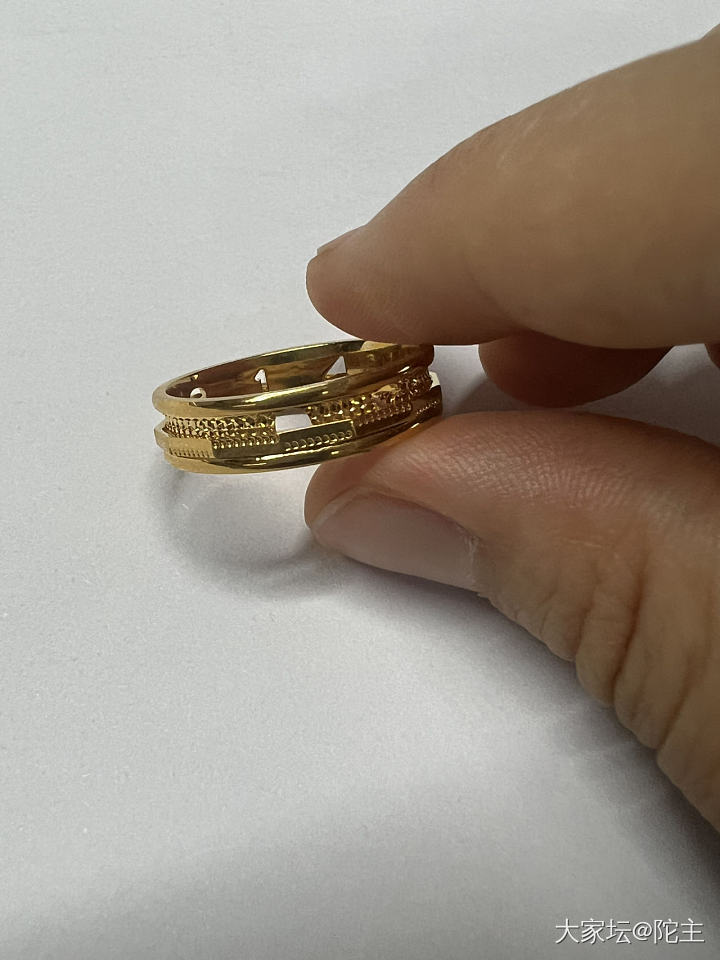还是适合时尚款戒指_戒指金