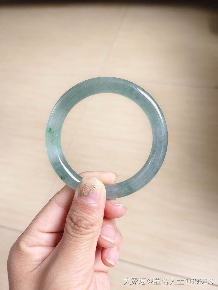 坛友们，好看吗_手镯翡翠