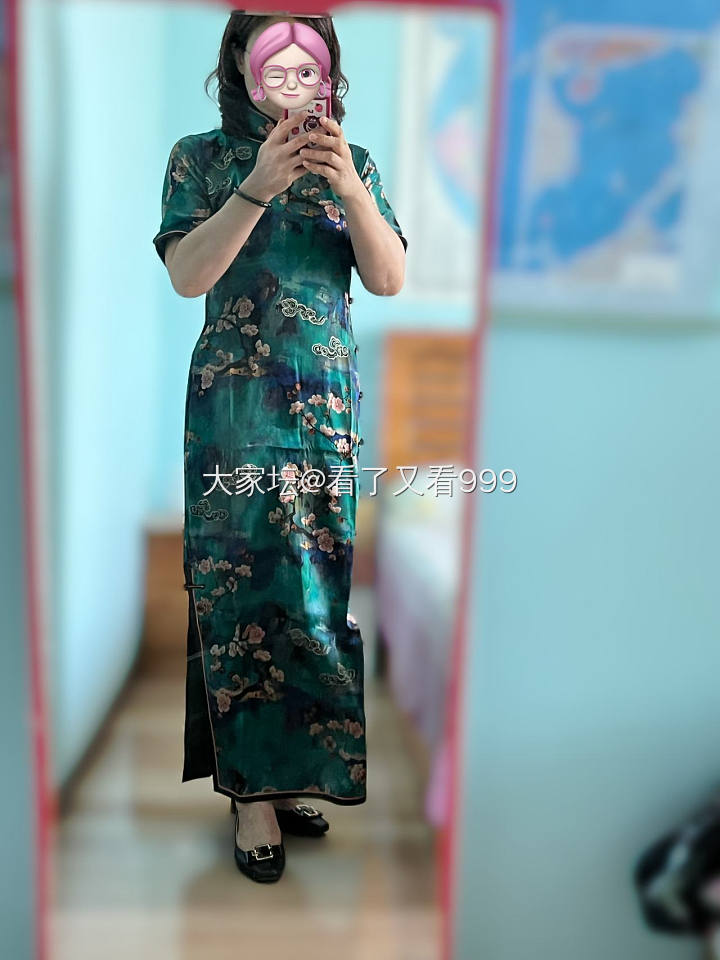姐妹们帮我来选选_穿搭
