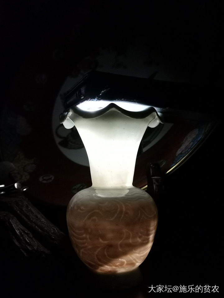宋，湖田影青刻花葵口瓶_收藏