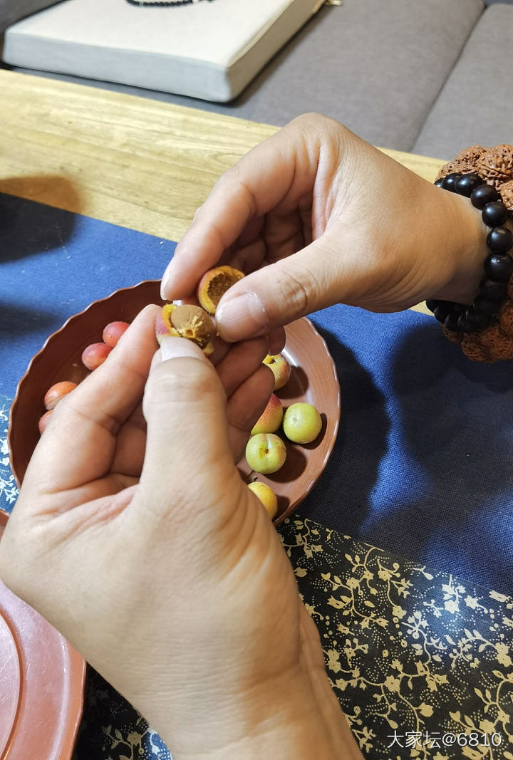 不想知道味道怎么样，就想看看它盘出来的样子😌_文玩