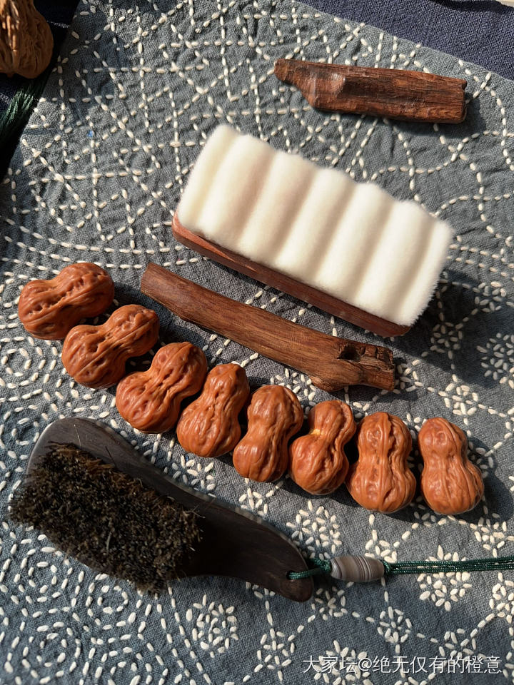 有两把刷子，但是只有两把～_金文玩