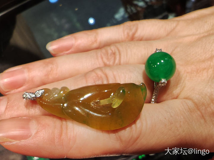 今年的上海展_展会翡翠