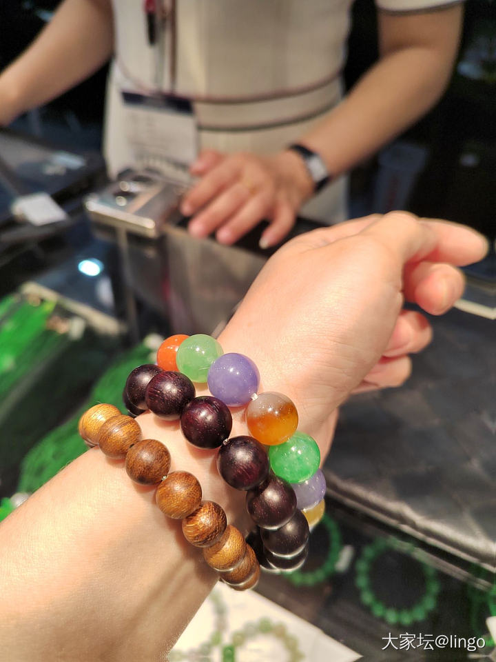 今年的上海展_展会翡翠