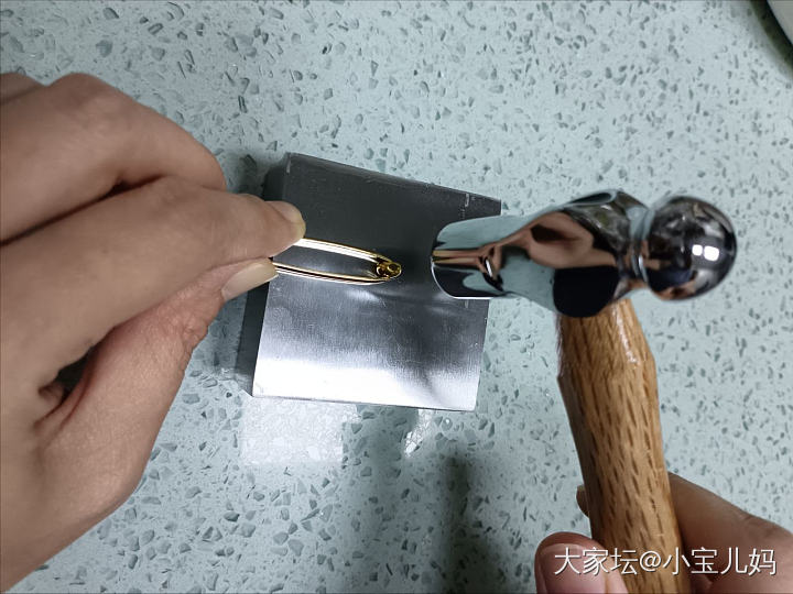 我不觉得靠手艺吃饭很丢人_金工