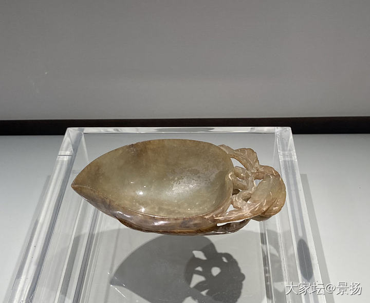 带娃放电_金玉石博物馆