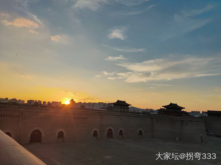 大同 古城墙 和 鼓楼_旅游