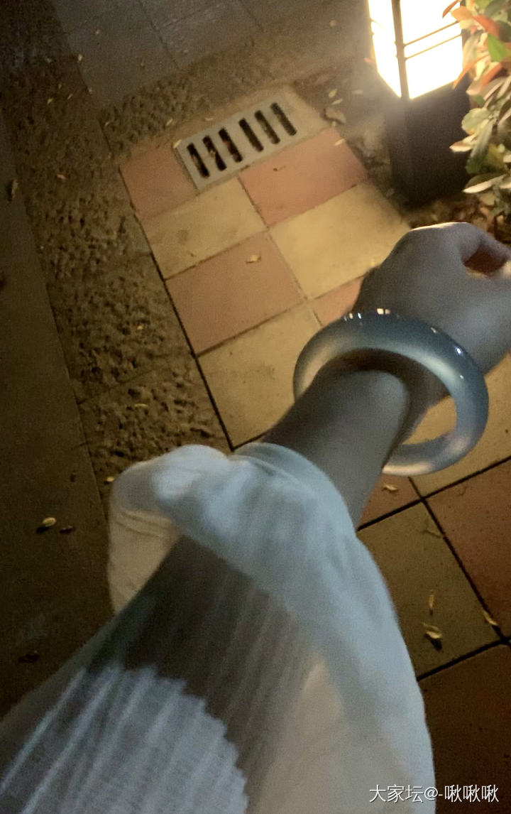 想看看姐妹们的镯子_翡翠